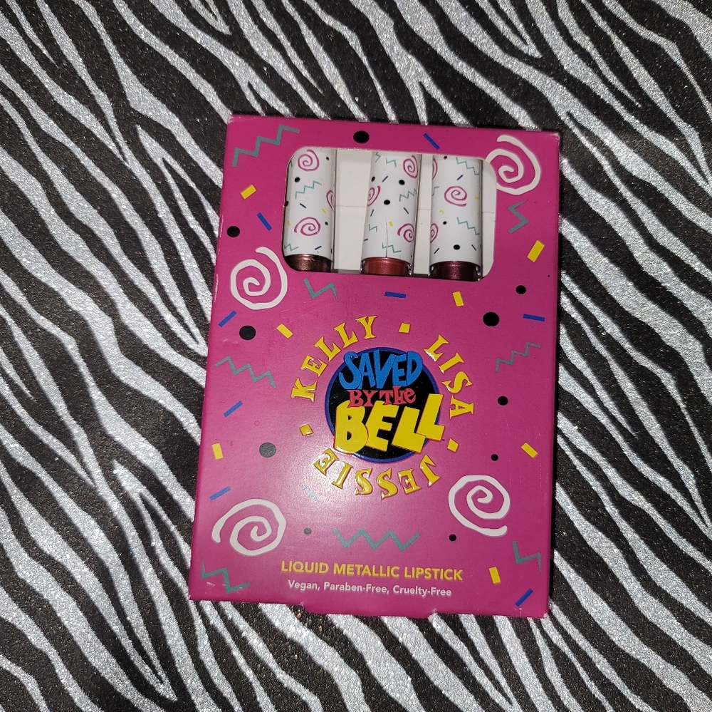 Saved by the bell lip set